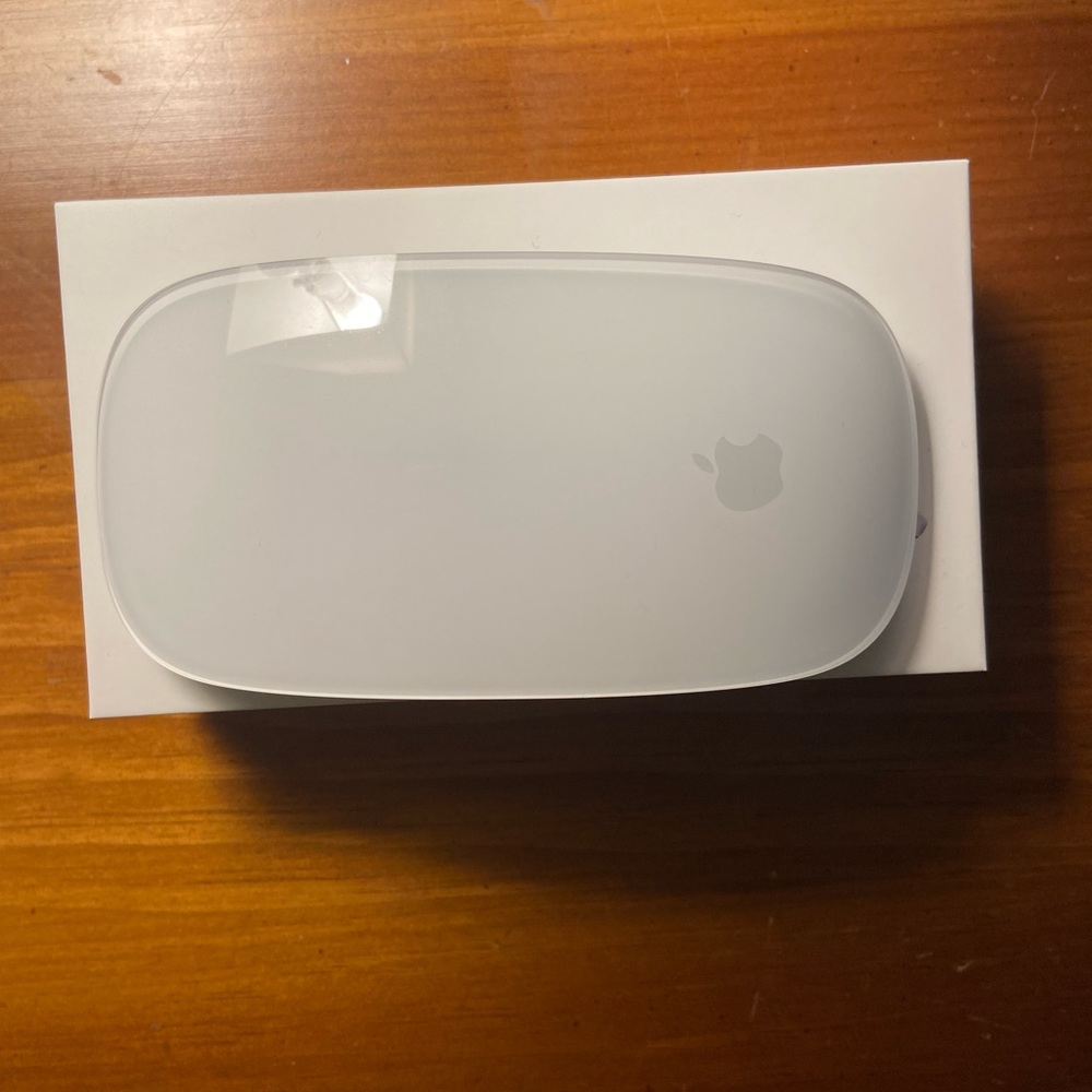 Apple Magic Mouse 2